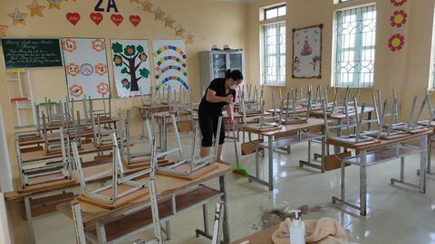 Tiểu học Đồng Thanh tổng vệ sinh trường lớp đón chào năm học mới 2021 - 2022